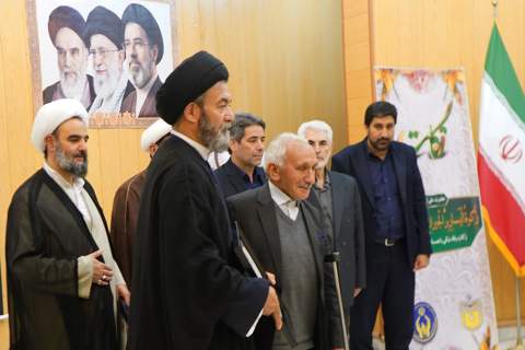گزارش تصویری تجلیل از زکات‌دهندگان برتر شهرستان پارس‌آباد1405/03/16