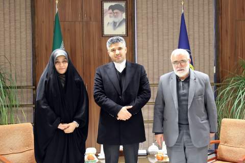 دیدار رئیس کمیته امداد با نمایندگان مجلس1404/10/01