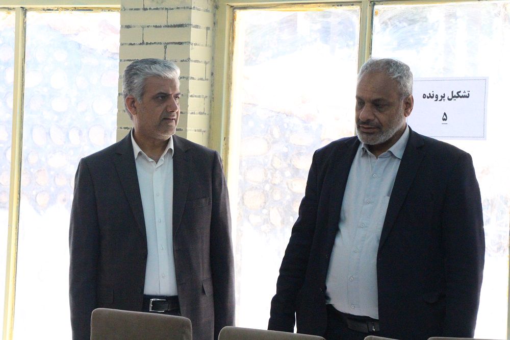 غربالگری و پایش سلامت دهان و دندان مددجویان سالمند در زاهدان